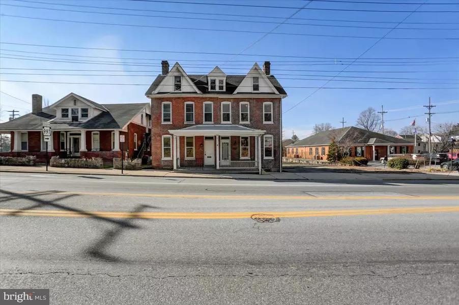 246 E MAIN STREET, Waynesboro, PA 17268