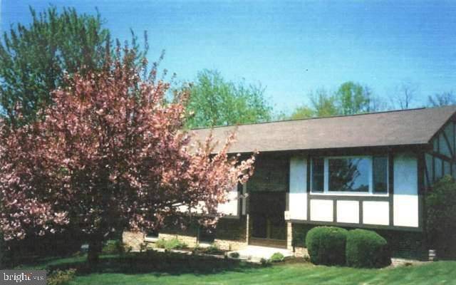 80 PERSIMMON LN, Elizabethtown, PA 17022