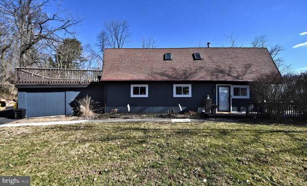 403 TOWNSHIP LINE RD, Chalfont, PA 18914