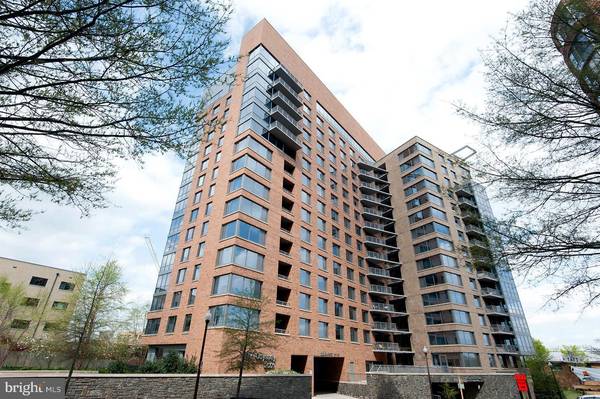 2001 15TH ST N #608, Arlington, VA 22201