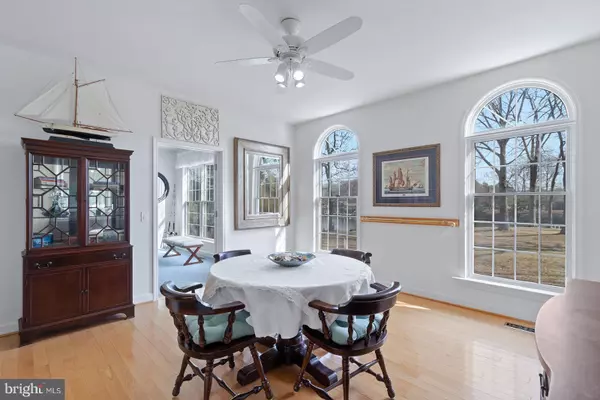 Reedville, VA 22539,562 OYSTER POINT DRIVE