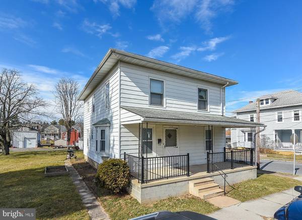 104 S REBER ST, Wernersville, PA 19565