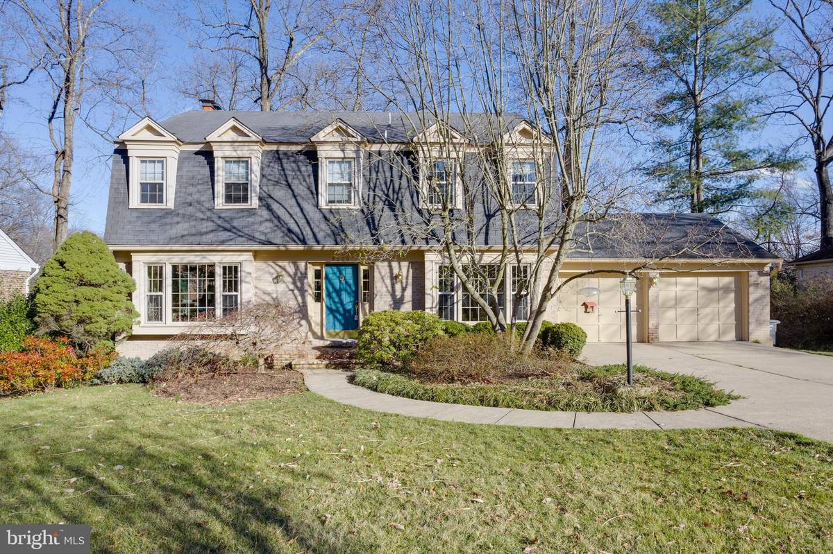 Annandale, VA 22003,8306 CHAPEL LAKE CT