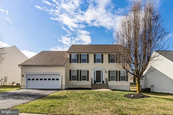 35 MORNINGMIST DR, Fredericksburg, VA 22406