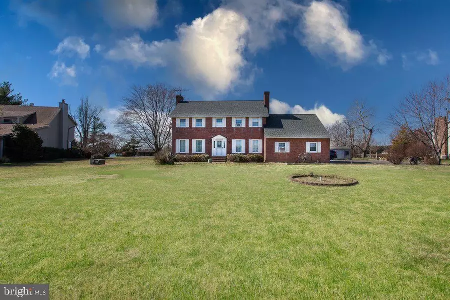 304 BUTLERS LNDG, Stevensville, MD 21666