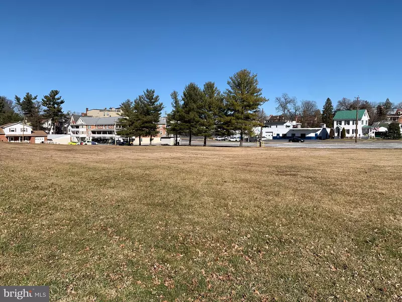 222 E GREEN ST, Westminster, MD 21157