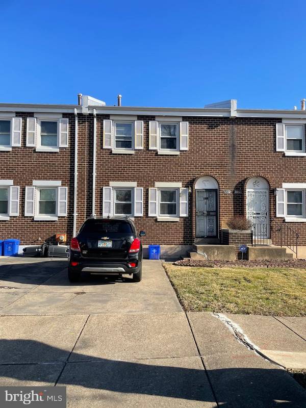 1737 PLUM ST, Philadelphia, PA 19124