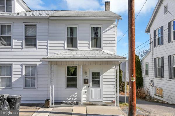 33 S 5TH ST, Newport, PA 17074