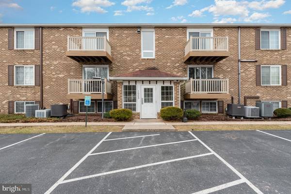 1003 NANROC DR #13, Mechanicsburg, PA 17055