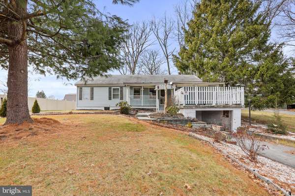 2103 SMOKETOWN ROAD, Fayetteville, PA 17222