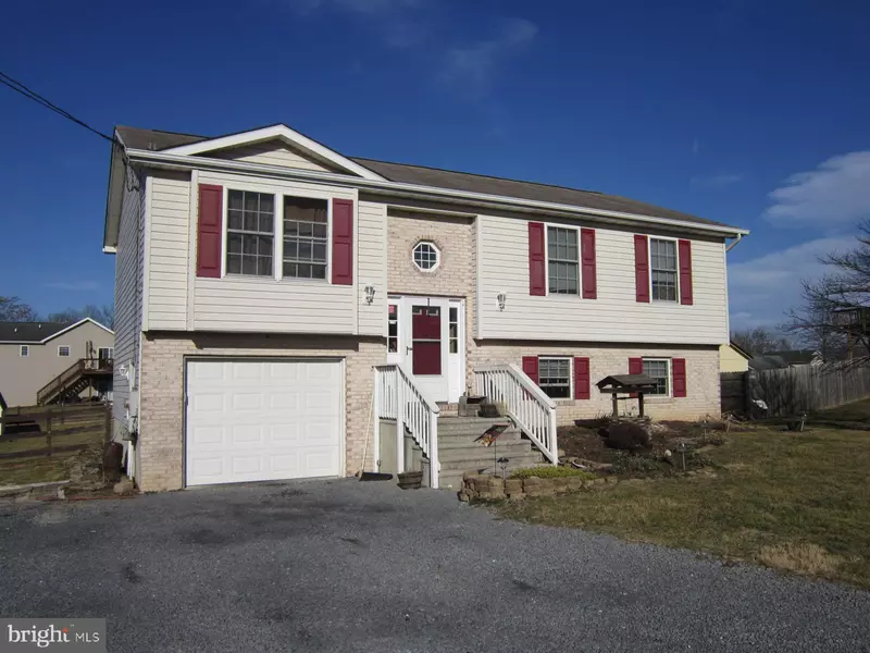 238 RHODA, Bunker Hill, WV 25413