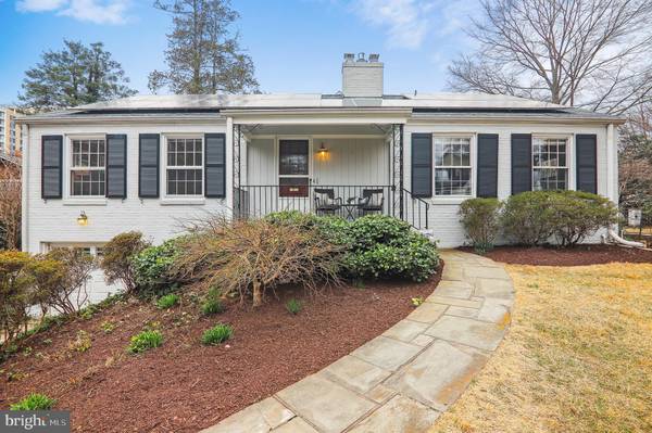 4702 FALSTONE AVE, Chevy Chase, MD 20815