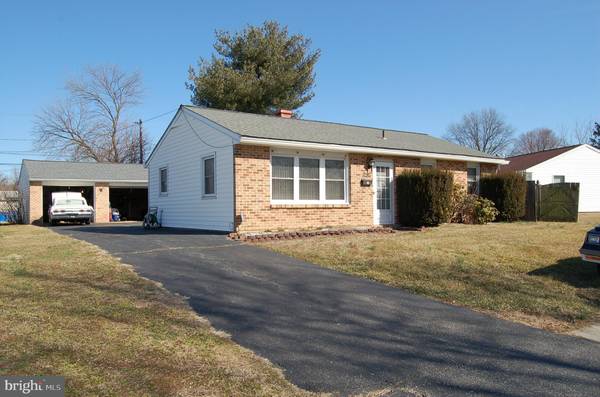 1100 YELLOWSTONE DR, Newark, DE 19713