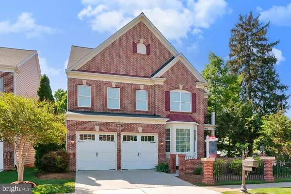 Falls Church, VA 22041,5815 FALLS GATE CT