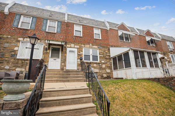 2710 STEVENS ST, Philadelphia, PA 19149