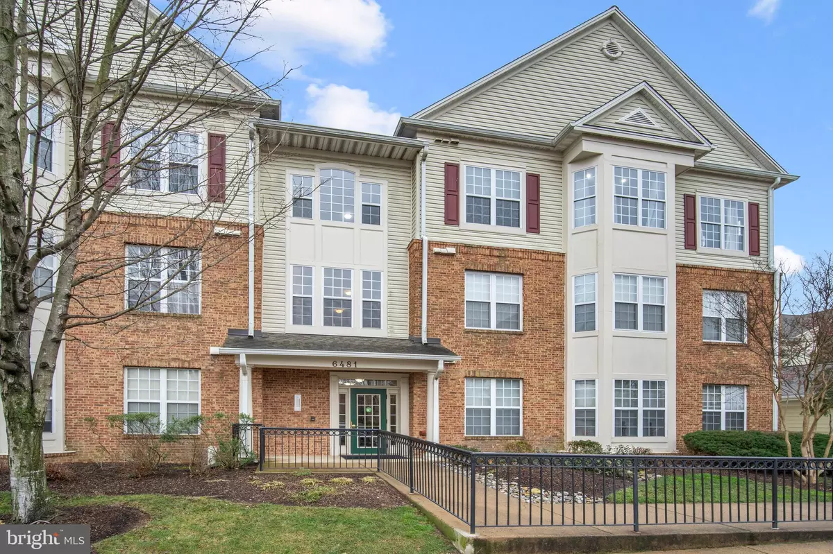 Alexandria, VA 22312,6481 CHEYENNE DR #102