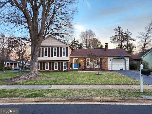 7829 WELCH CT, Alexandria, VA 22315