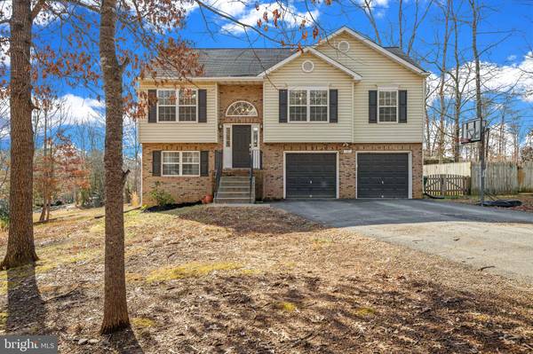 121 LONGVIEW DR, Stafford, VA 22556