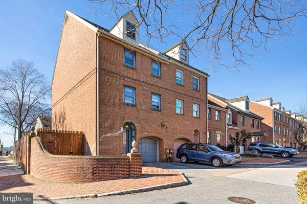 400 FRIEND COURT, Wilmington, DE 19801