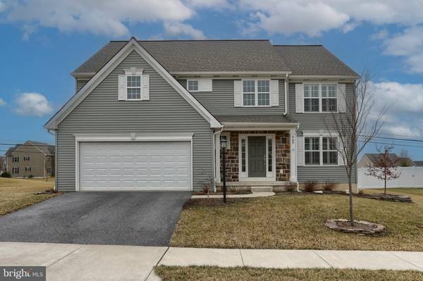 665 FIELDSTONE DR, Annville, PA 17003