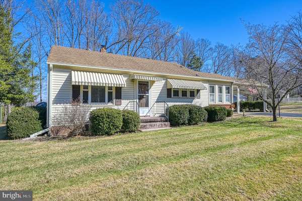 9510 FREDERICKS HALL RD, Mineral, VA 23117