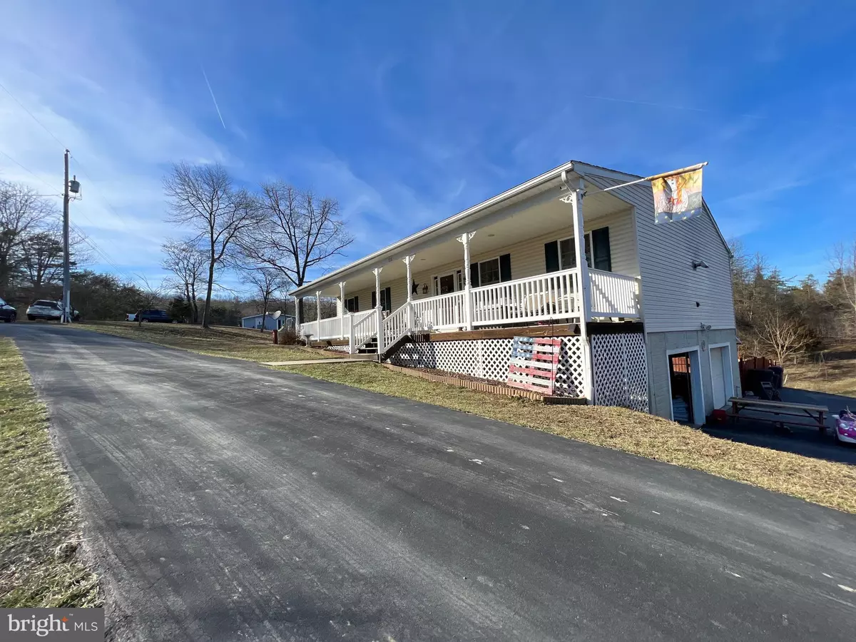 Hedgesville, WV 25427,115 VERA GREEN LN