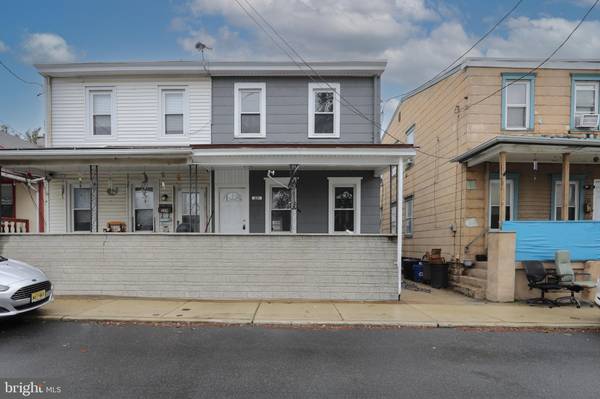 231 N FILMORE ST, Gloucester City, NJ 08030