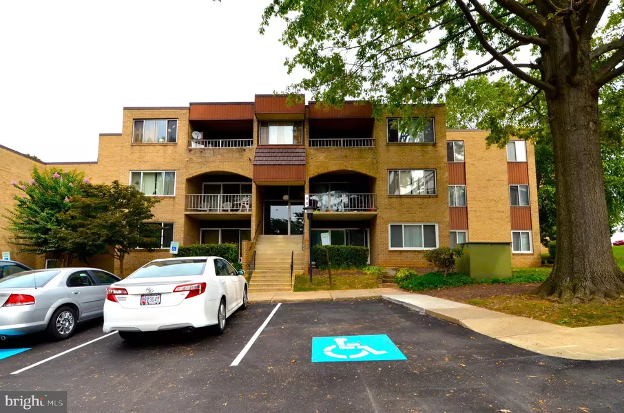 434 GIRARD ST #222 (103), Gaithersburg, MD 20877