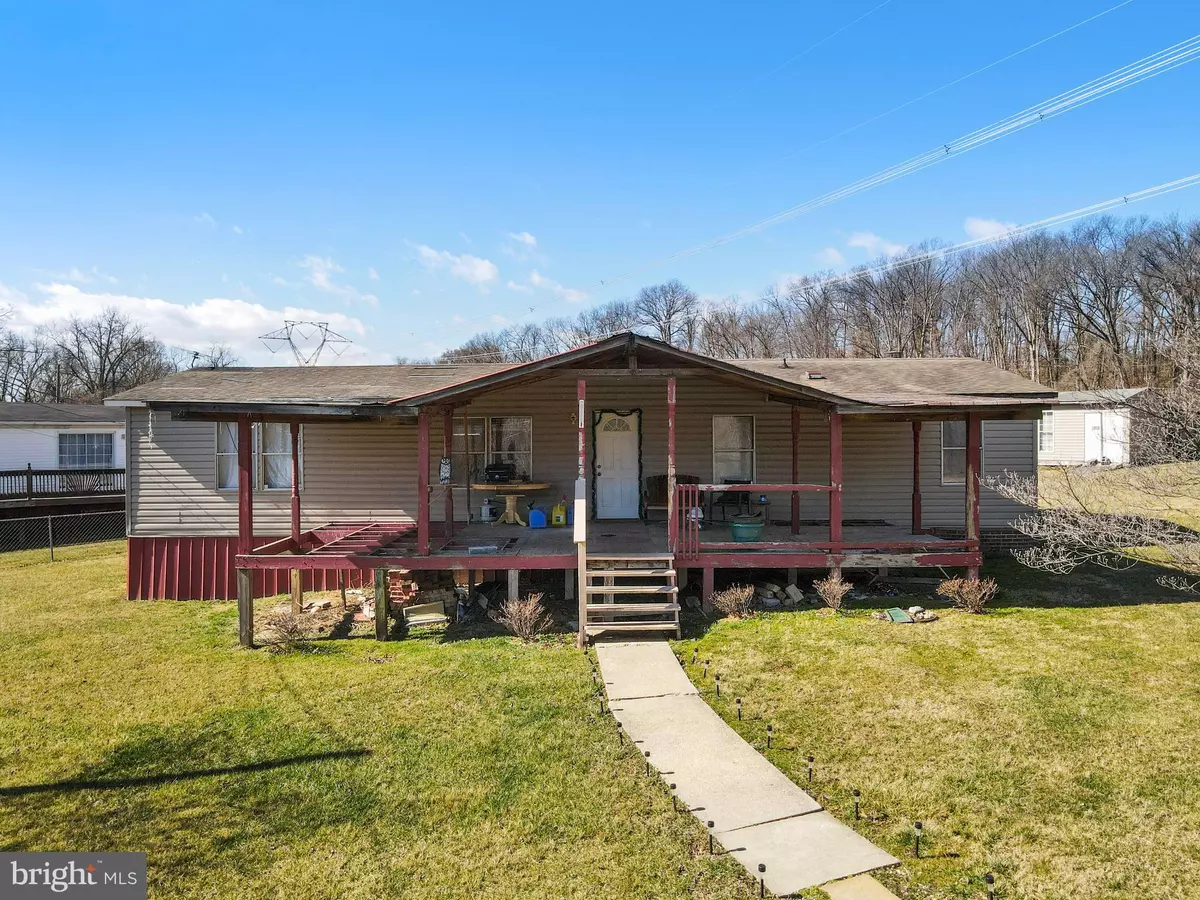 Harpers Ferry, WV 25425,369 DOGWOOD TRL