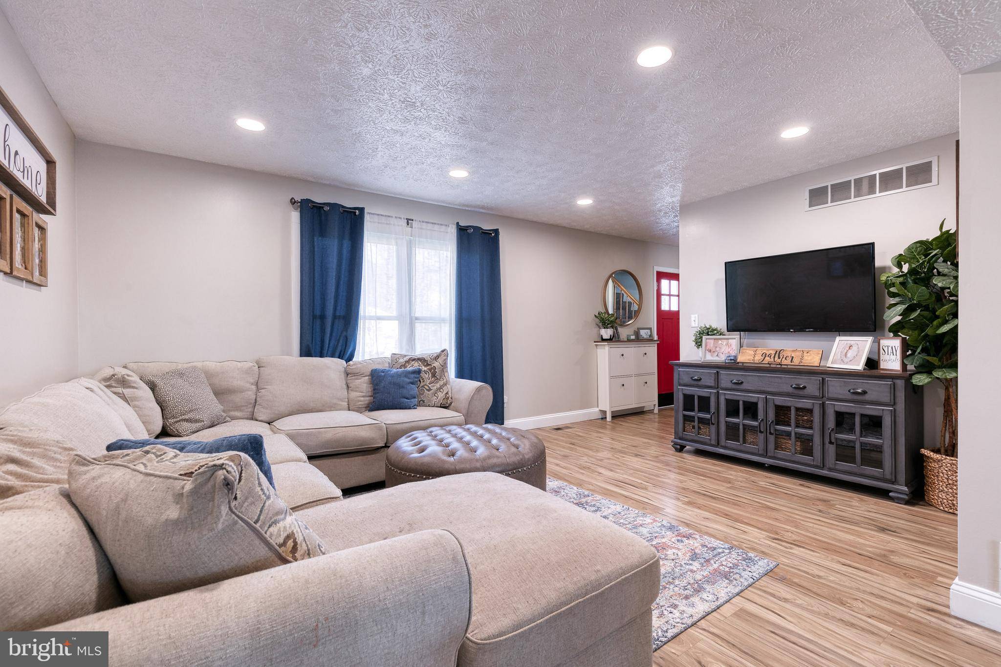 Glen Burnie, MD 21061,17 MCNEIL CT