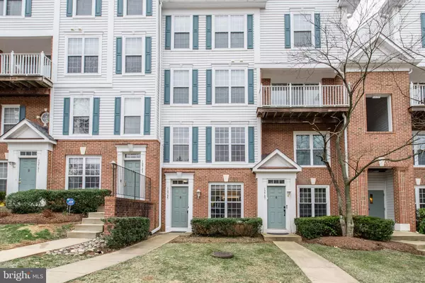 12785 FAIR CREST CT #11, Fairfax, VA 22033