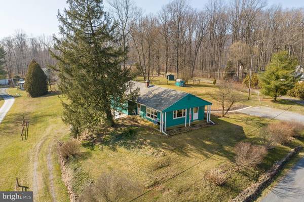 1140 SEGLOCK RD, Lititz, PA 17543