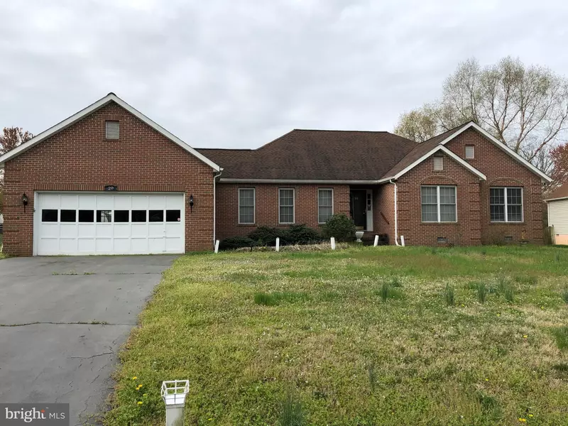 20 RIDGE POINTE LN, Fredericksburg, VA 22405