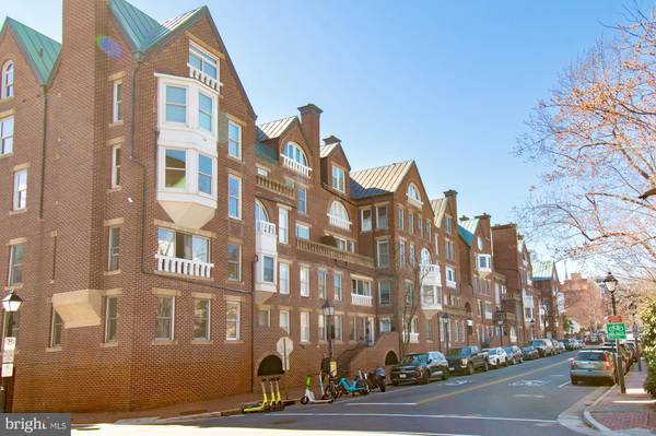 120 CAMERON ST #CS108, Alexandria, VA 22314