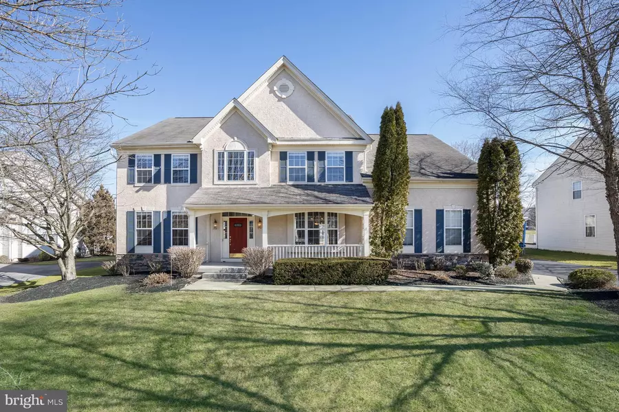 218 HONEY LOCUST DR, Avondale, PA 19311