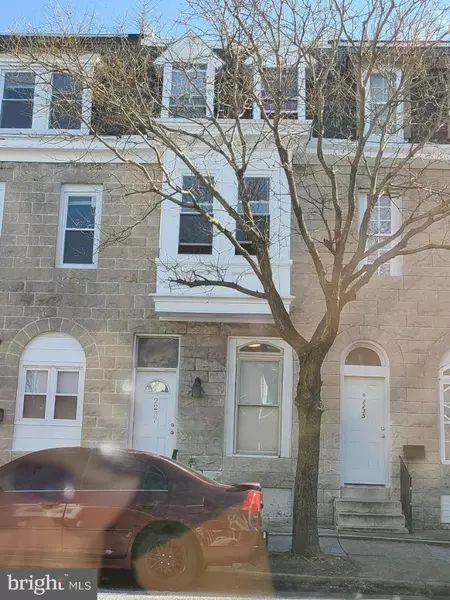 2237 BARCLAY ST, Baltimore, MD 21218