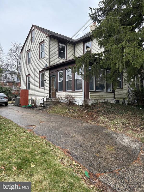 136 ELDER AVE, Lansdowne, PA 19050