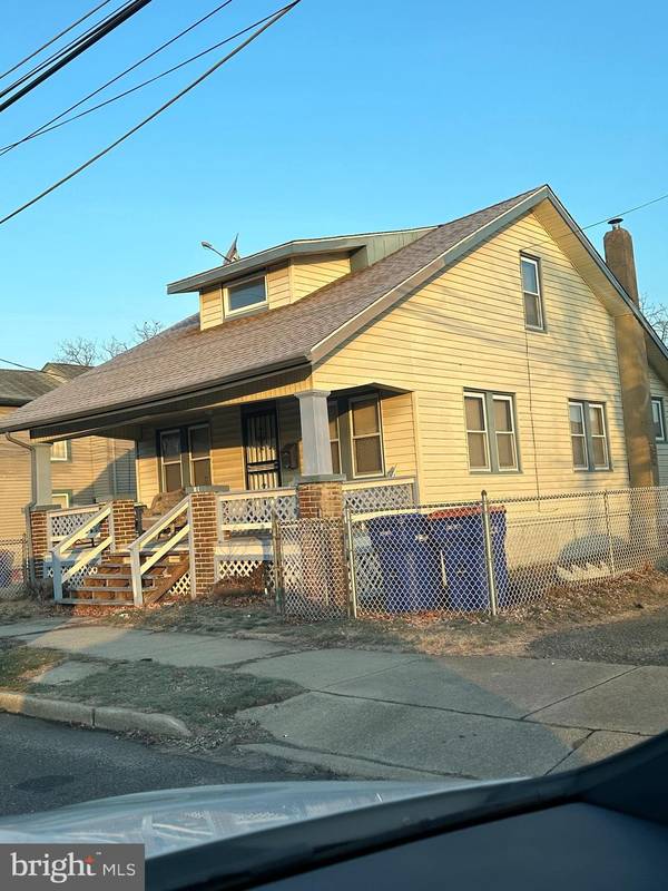 16 E FOUNDRY ST, Millville, NJ 08332