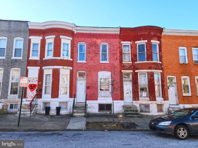 2115 WALBROOK AVE, Baltimore, MD 21217