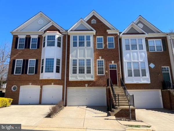 Alexandria, VA 22312,6211 SPLIT CREEK LN