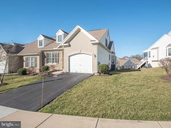 Lancaster, PA 17602,5 HARDY CT