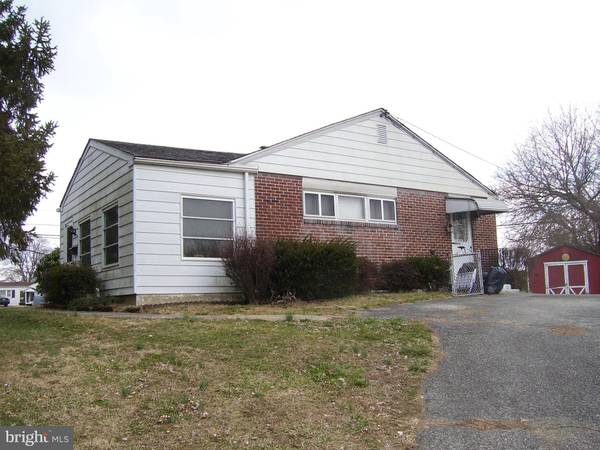 2205 BRIDGEWATER RD, Aston, PA 19014