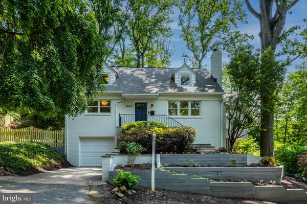 2645 S JUNE ST, Arlington, VA 22202