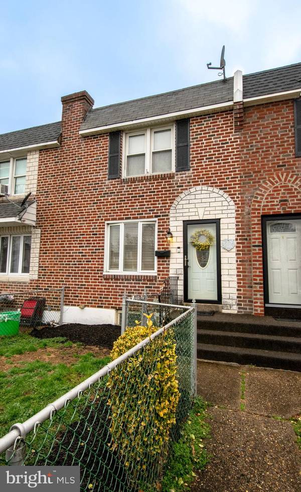 2056 KENT RD, Folcroft, PA 19032