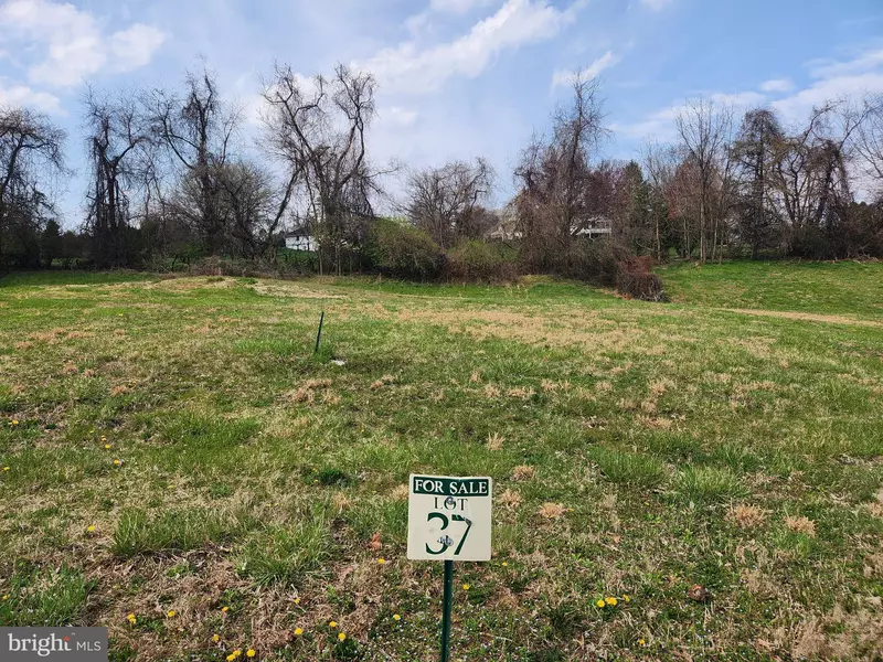 LOT 37 PENNINGTON DR, Mechanicsburg, PA 17055