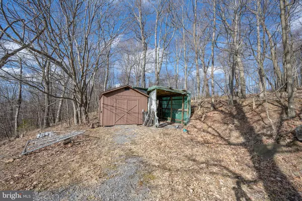 Mc Henry, MD 21541,150 LONGS OVERLOOK