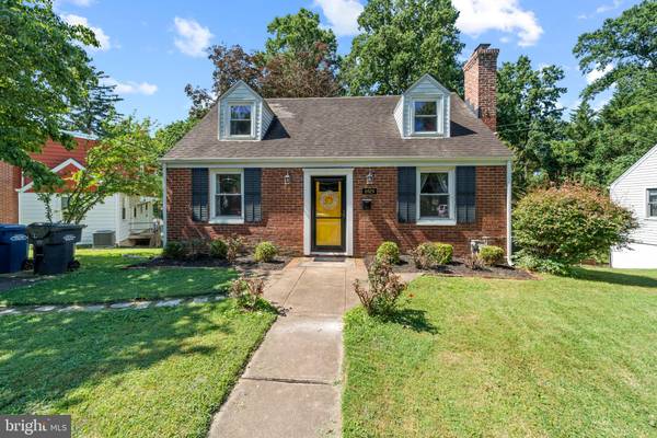 6929 CARLTON AVE, Falls Church, VA 22042