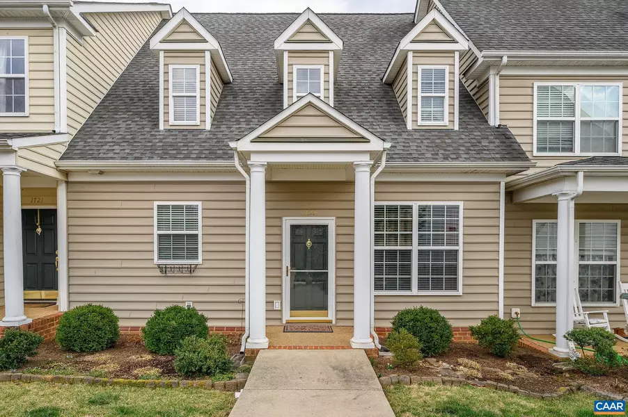 1723 ALBEMARLE PIPPIN CT, Crozet, VA 22932