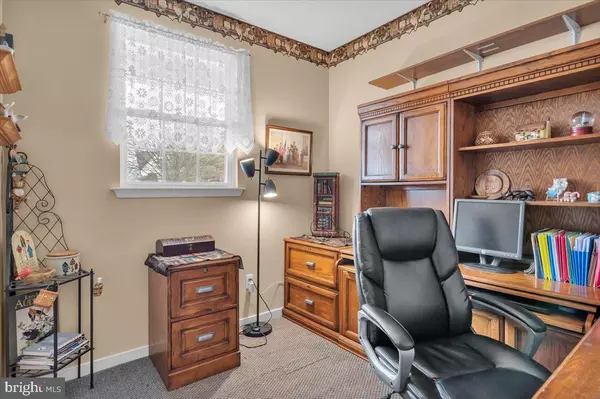 85 MORNING GLORY Woodbury, NJ 08096