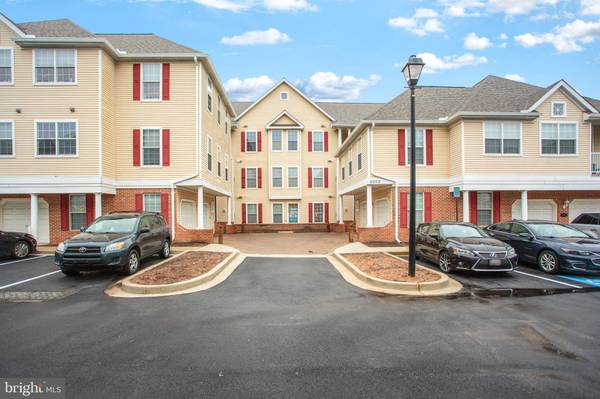 Owings Mills, MD 21117,5002 HOLLINGTON DR #104